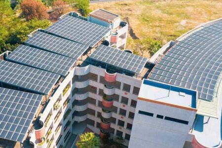 energia-renovable-multipunto-imagen-placas-solares-comunidad energia-renovable-multipunto-imagen-placas-solares-comunidad